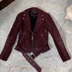 BCBGMAXAZRIA LEATHER JACKET SIZE XXS